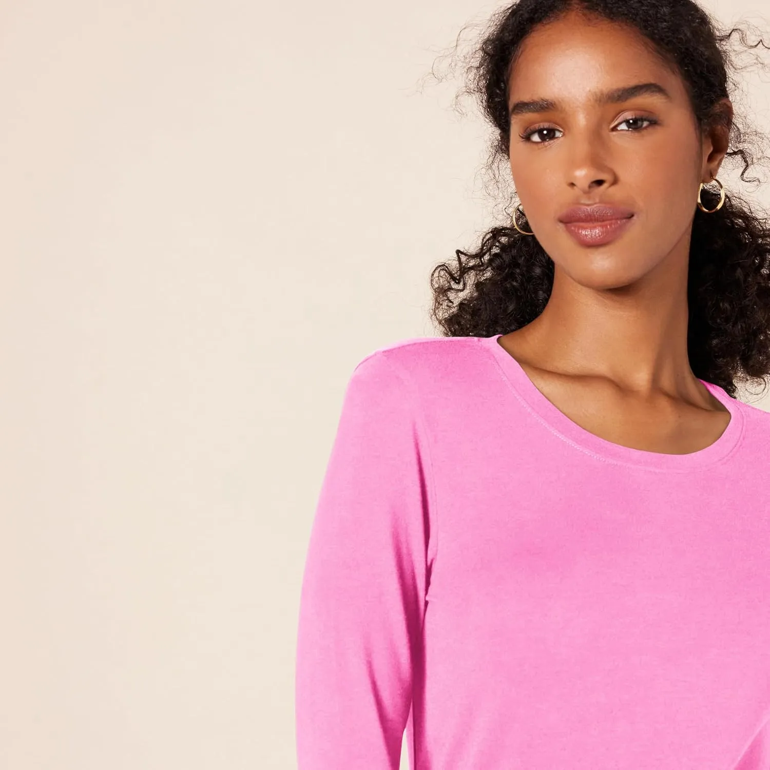 Amazon Essentials Women's Classic-Fit Long-Sleeve Crewneck T-Shirt (Available in Plus Size)
