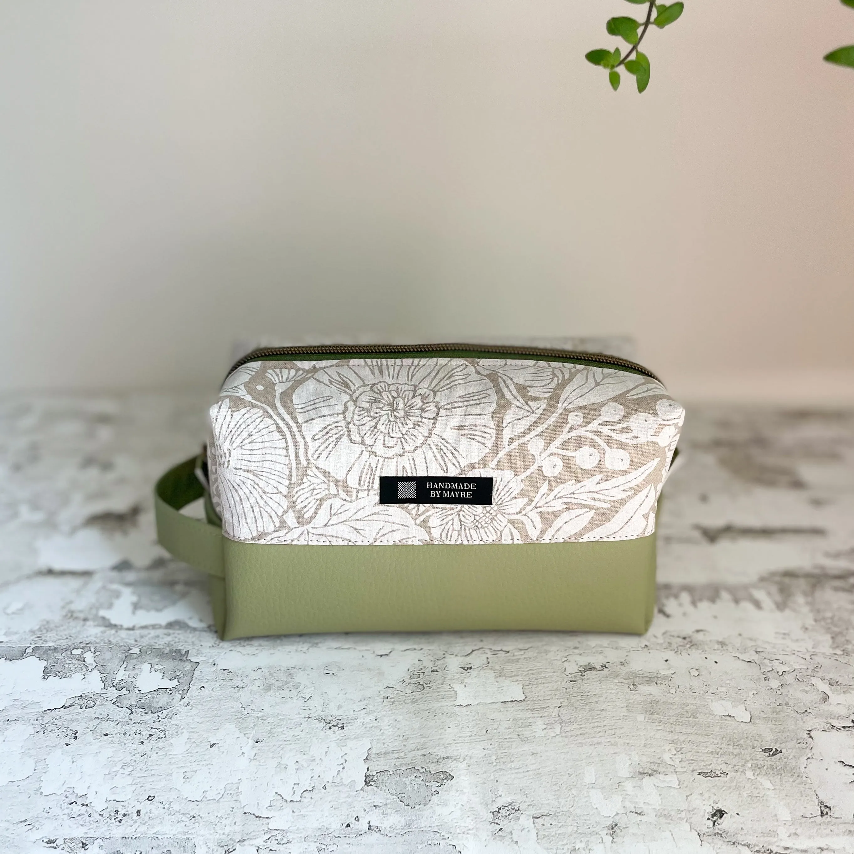 Boxy Pouch