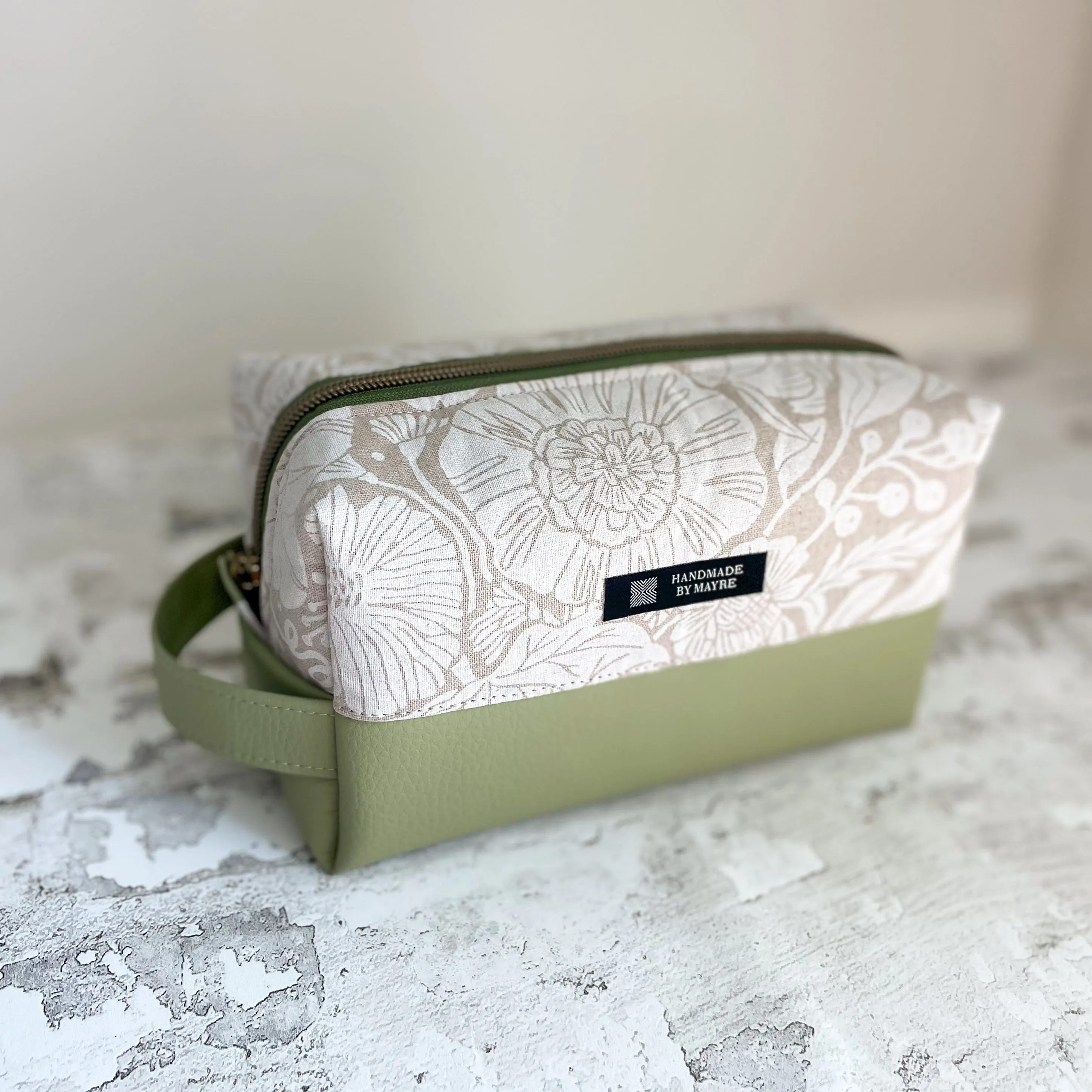 Boxy Pouch