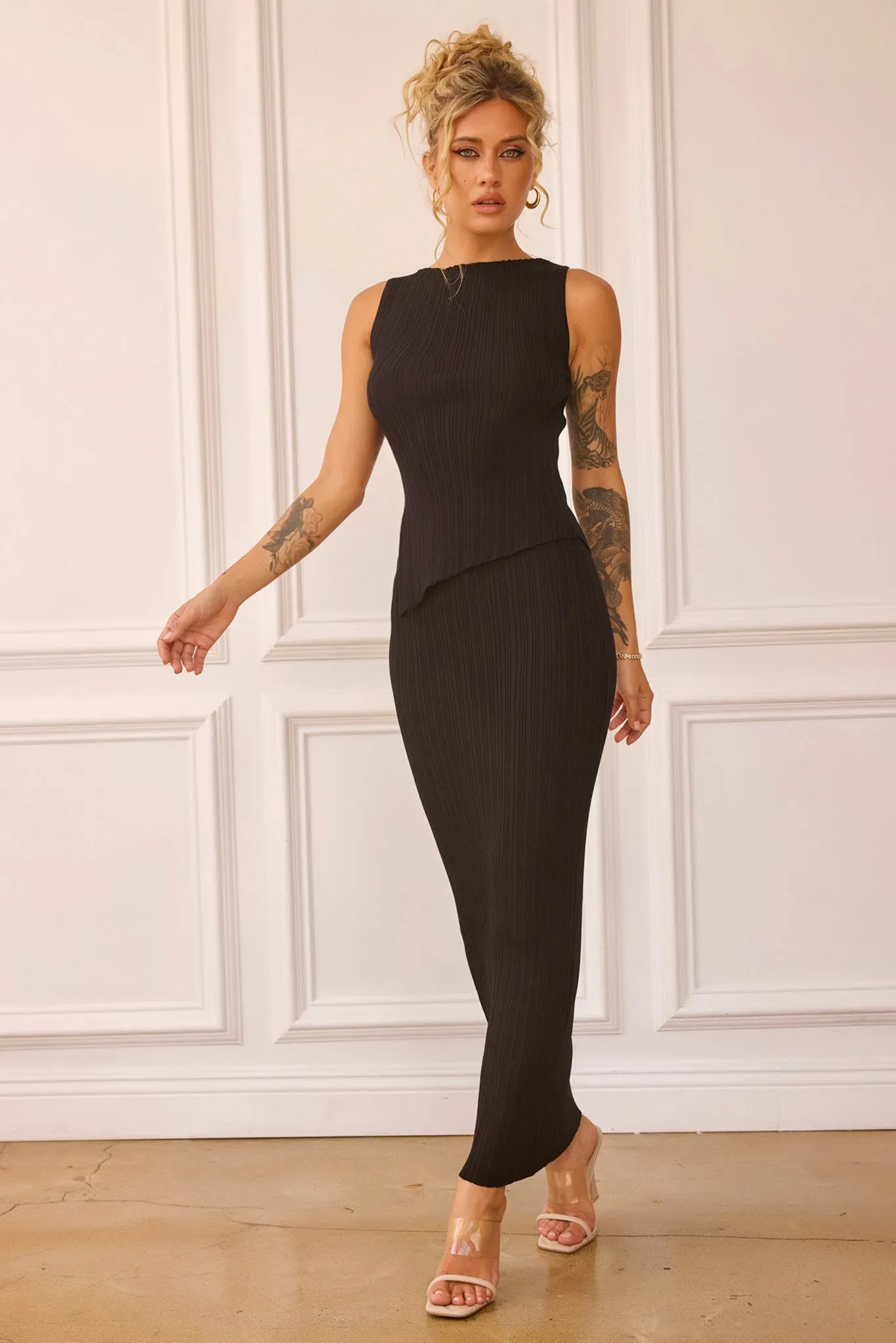 Coffee Chat Skirt - Black