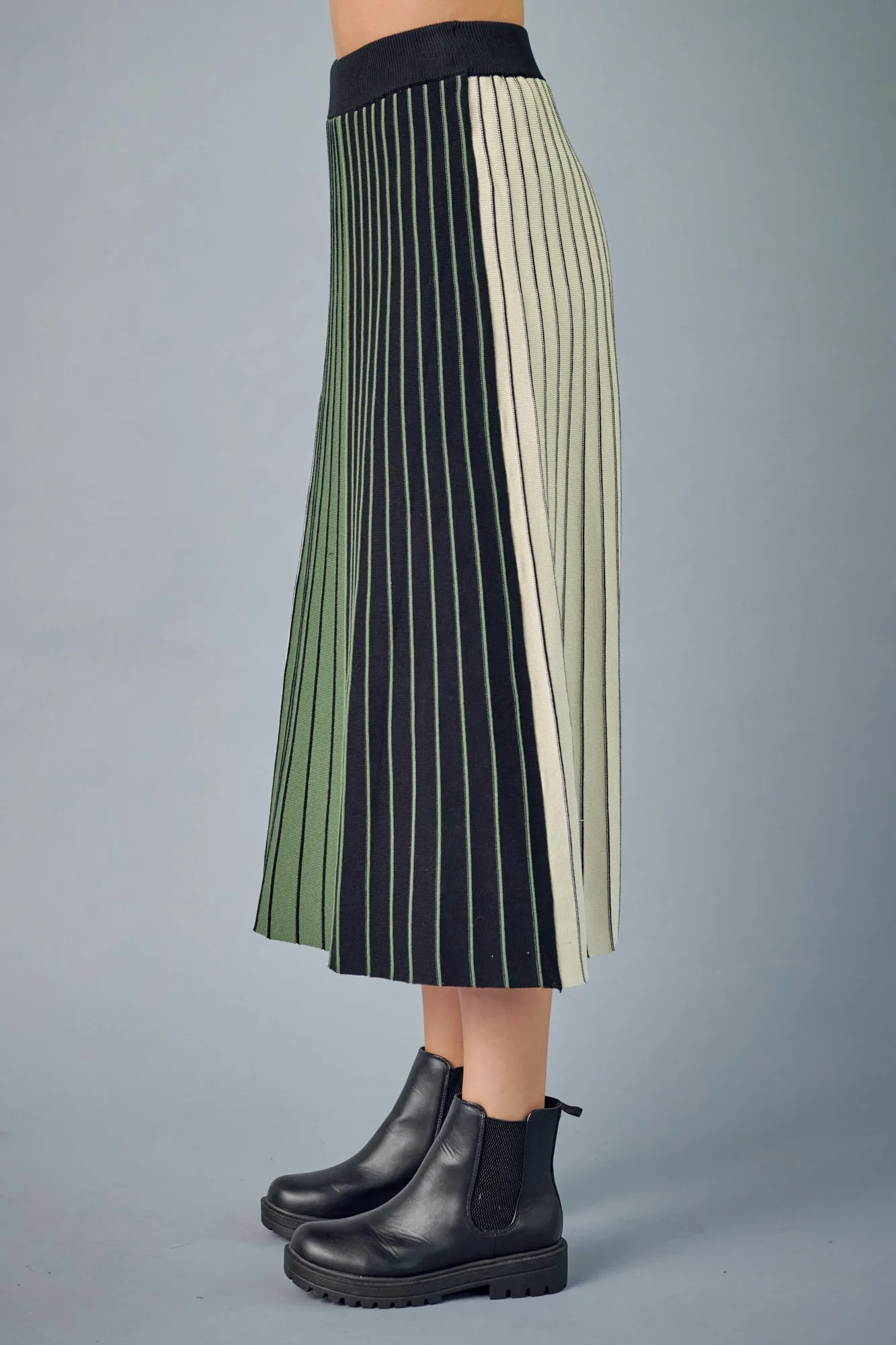 Colorblocked Knit Skirt