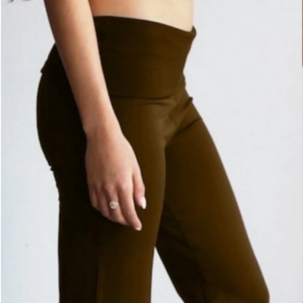 Cropped Yoga Pants