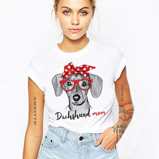 Cute Dachshund Mom T-Shirt for Women