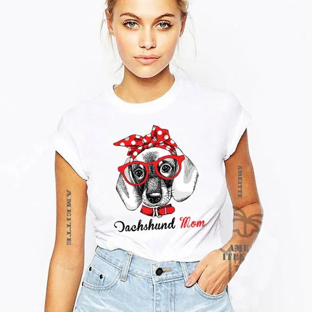 Cute Dachshund Mom T-Shirt for Women