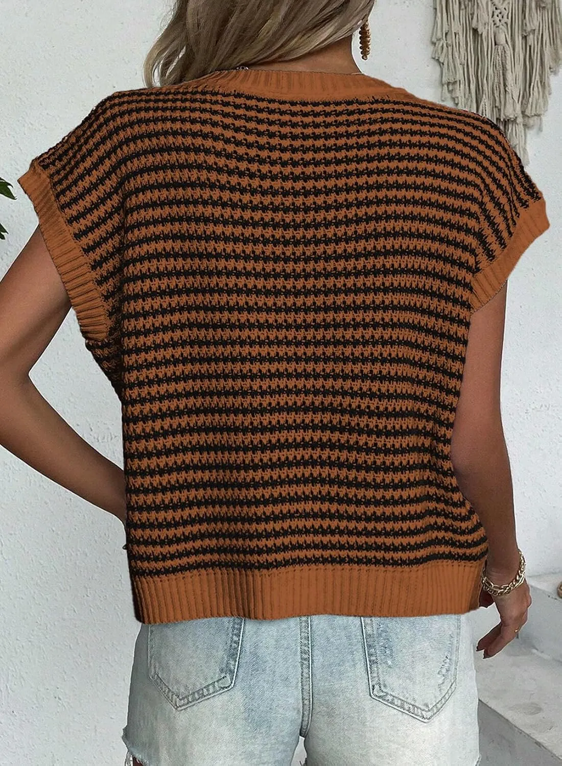 EVALESS Women's Sweater Vest Striped Pullover Tank Top Round Neck Cap Sleeve Lightweight 2025 Summer Casual Clothes