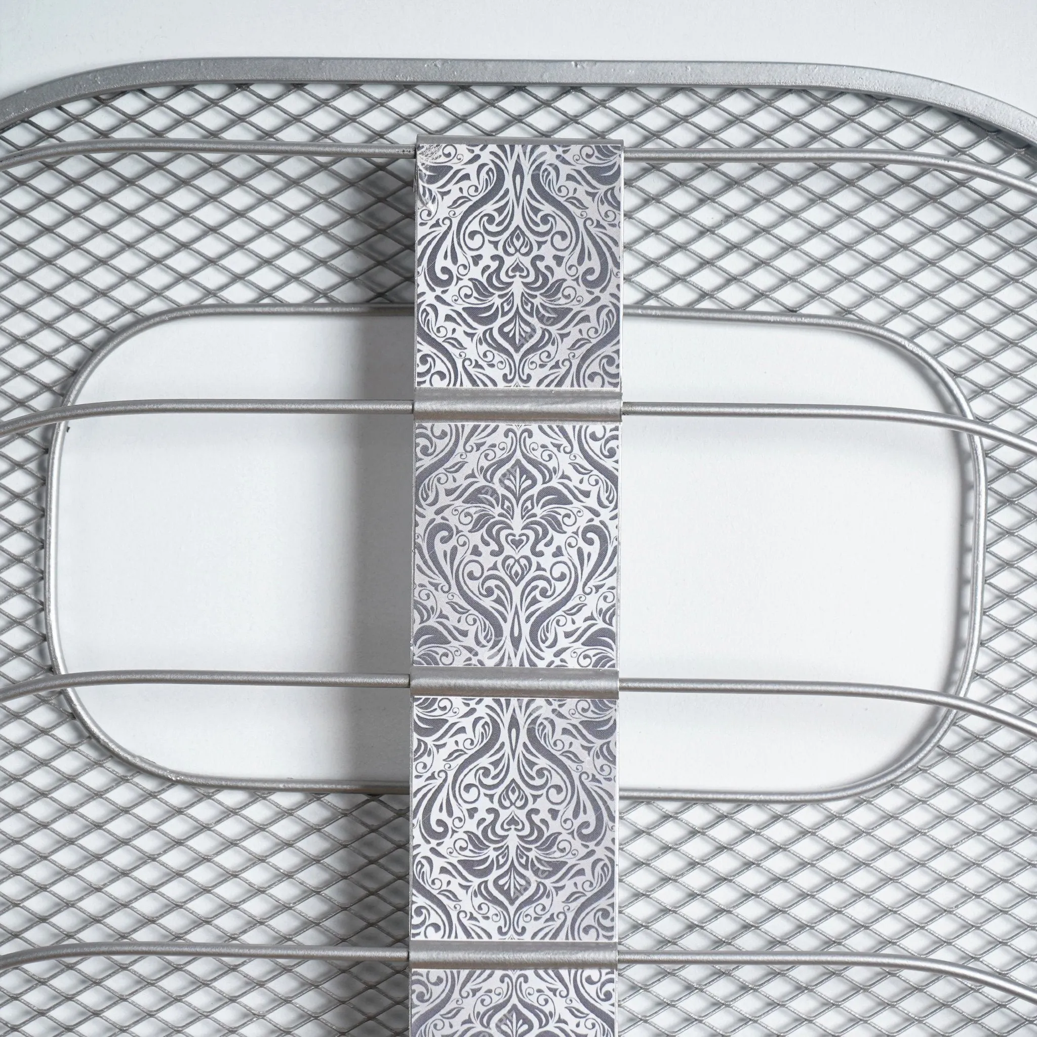 FlexiBin: The Versatile Foldable Laundry Basket for Modern Living