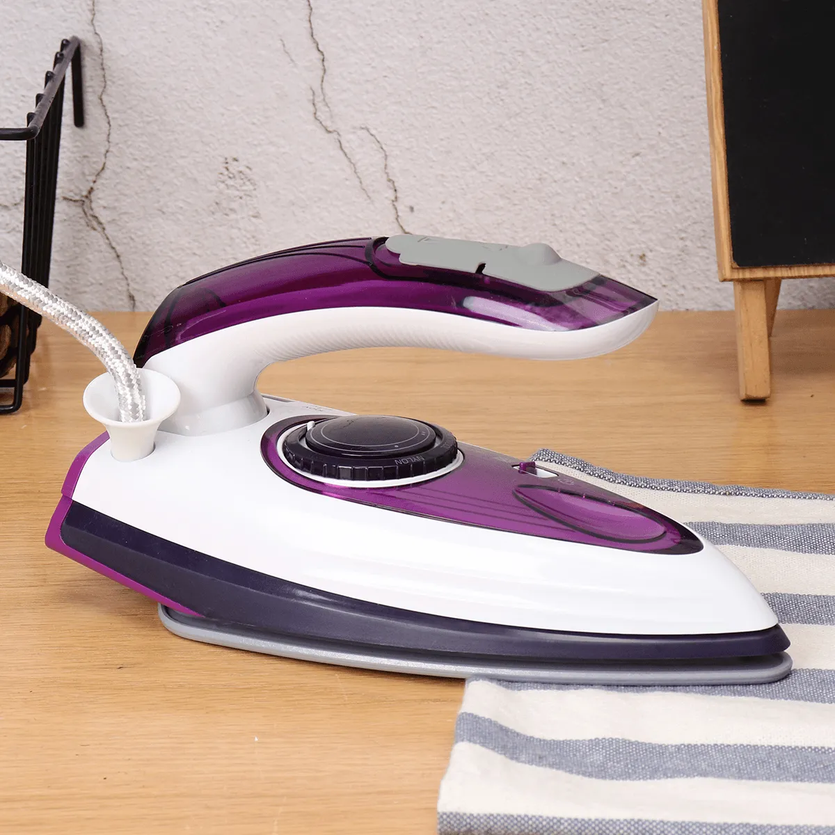 Handheld Steam Iron 3 Gear Electric Ironing Machine Portable Travel Home Cloth Garment Steamer