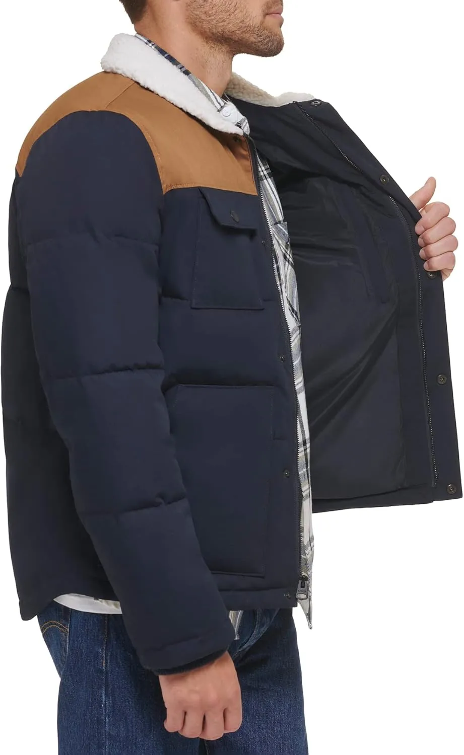 Levi's Men's Quilted Mixed Media Shirttail Work Wear Puffer Jacket