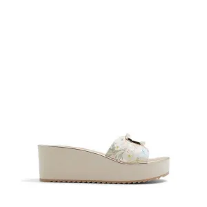 Menhaden Beach Sandals - Beige Overflow