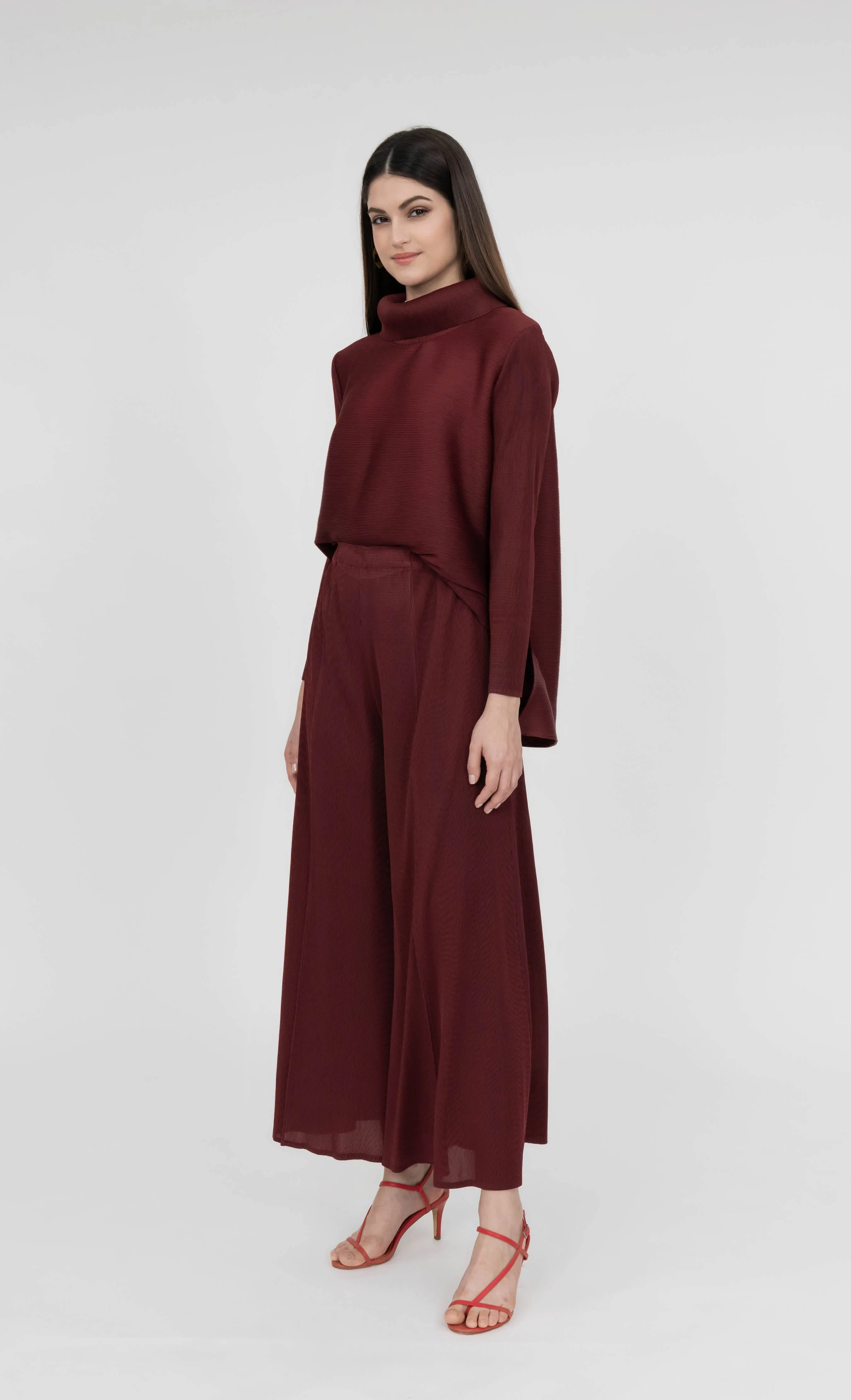 Miss Dreamy Palazzo in Maroon