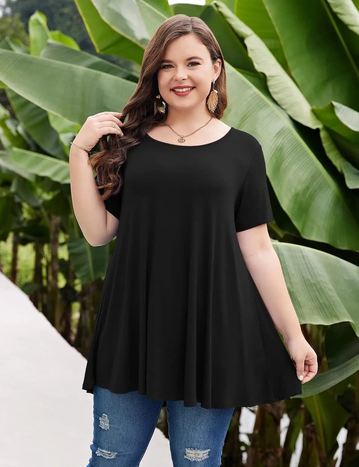 MONNURO Womens Short Sleeve Casual Loose Fit Flare Swing Tunic Tops Basic T-Shirt Plus Size