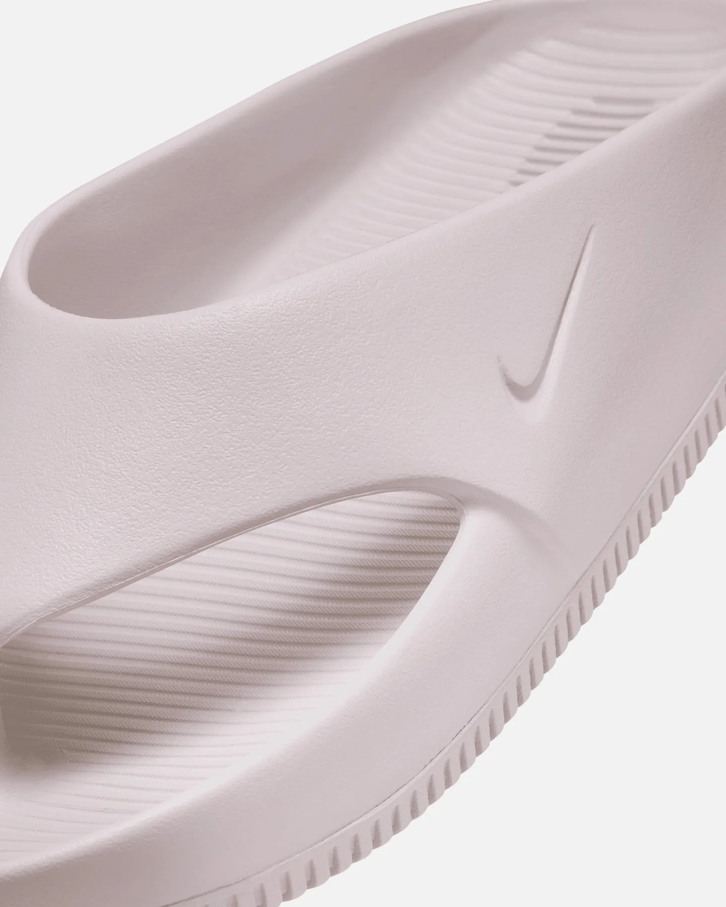 Nike Women's Calm Flip Flop Platinum Violet