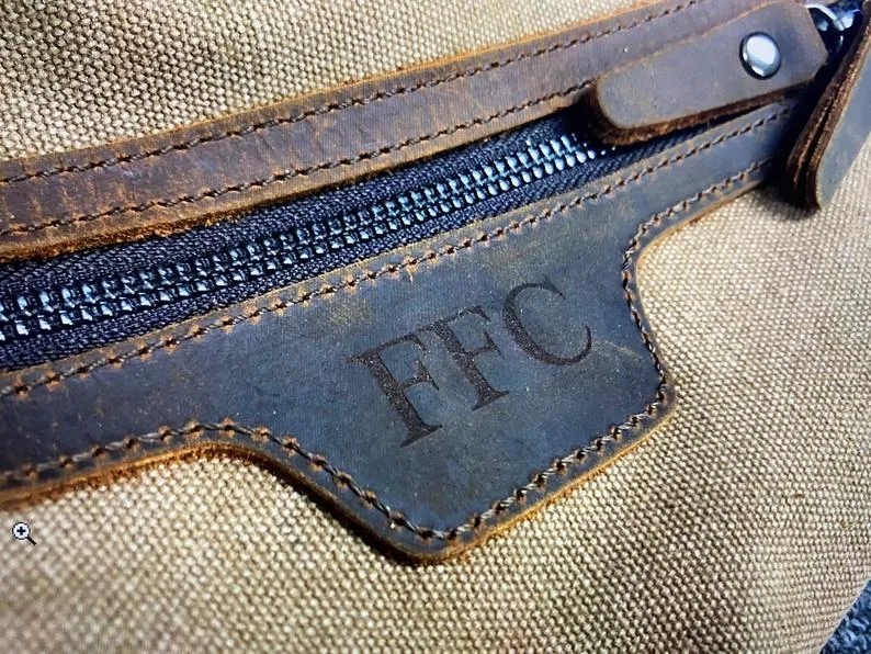 Personalized Toiletry Bag Gifts for Groomsmen, Gift For Him, Custom Dopp Kit, 3rd Anniversary Leather Shaving Kit