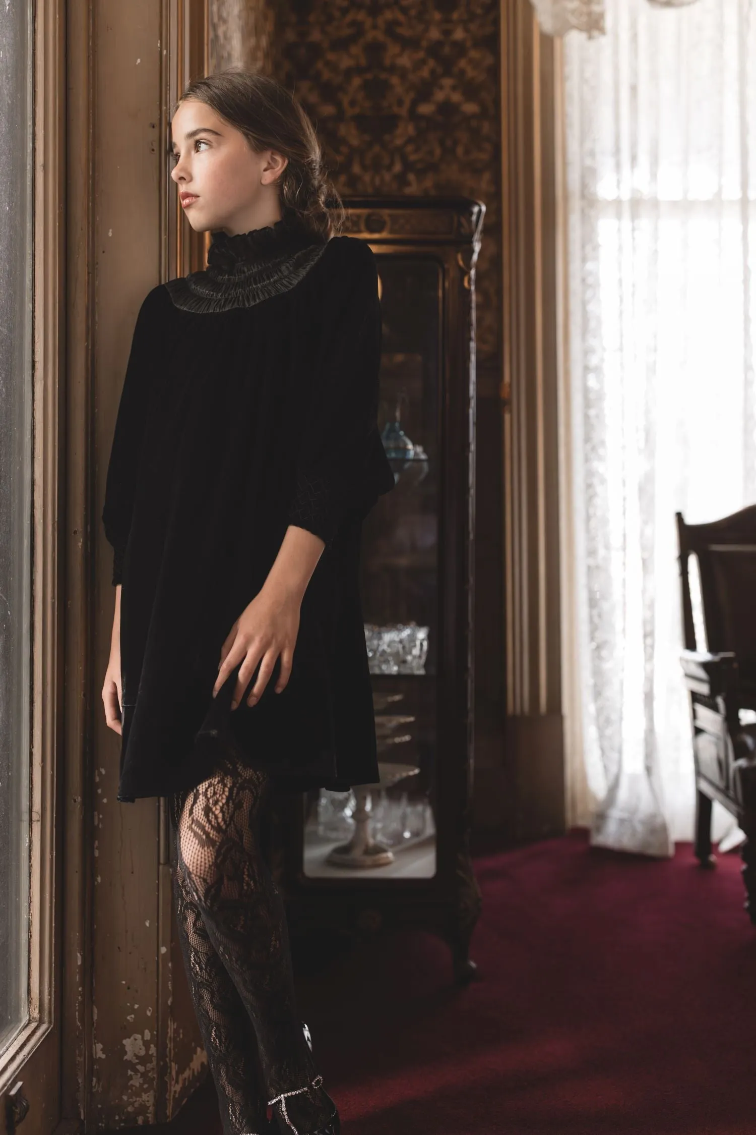 PETITE AMALIE VELVET SHIRRED ORGANZA DRESS