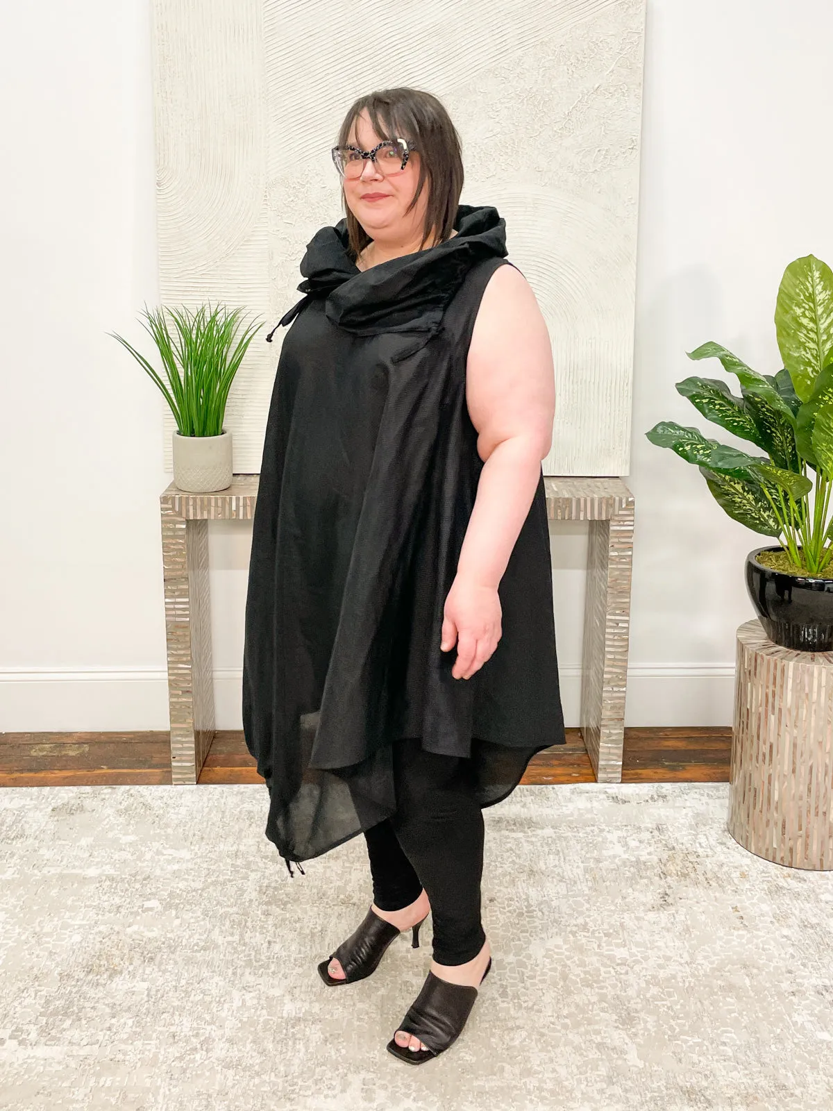 Sia Tunic, Black