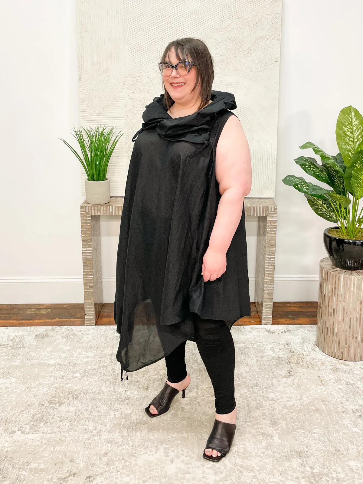 Sia Tunic, Black