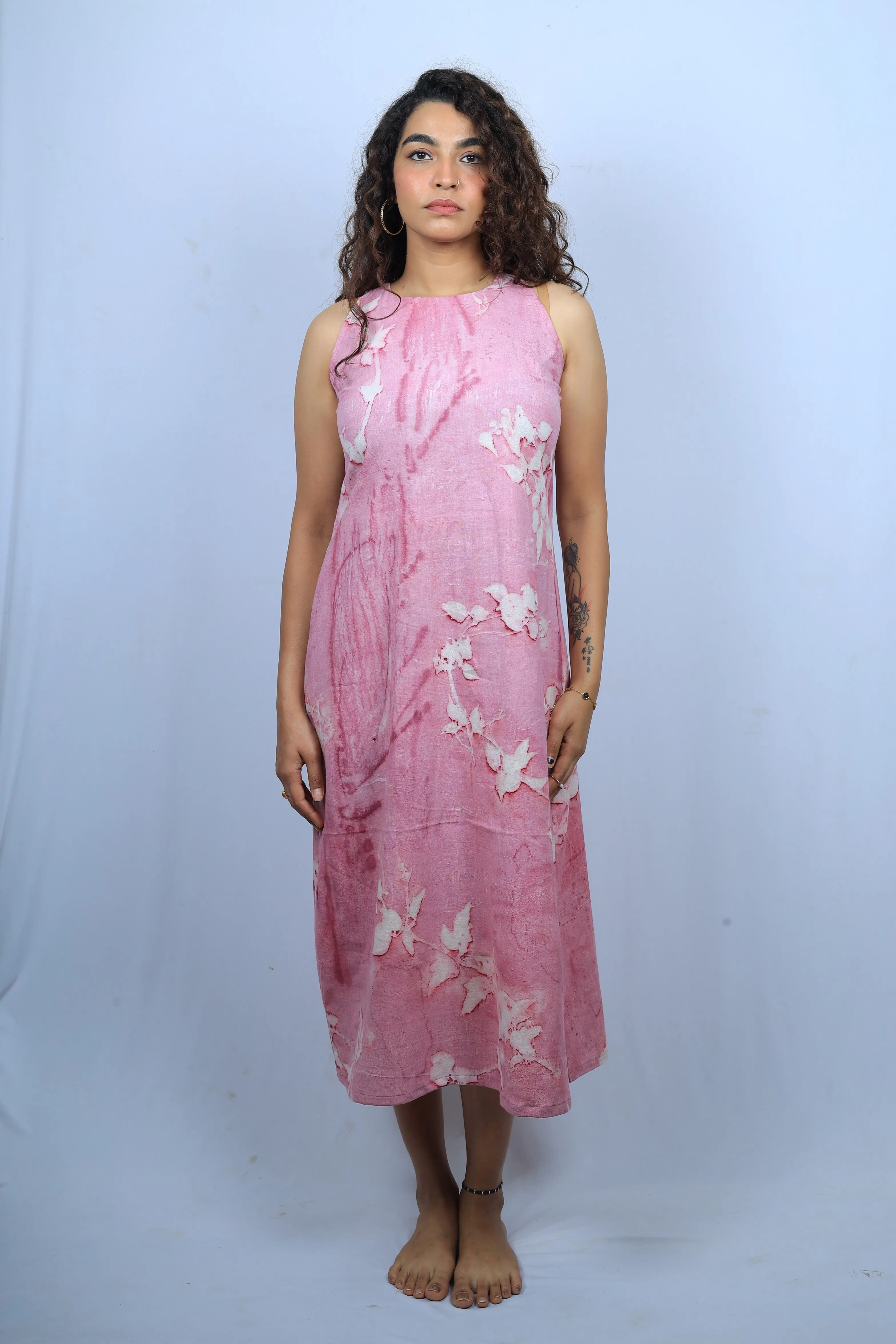 Sleeveless Halter Neck Dress