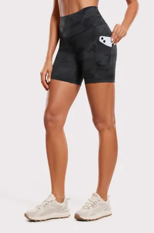 Stretchy Pockets Shorts 5"