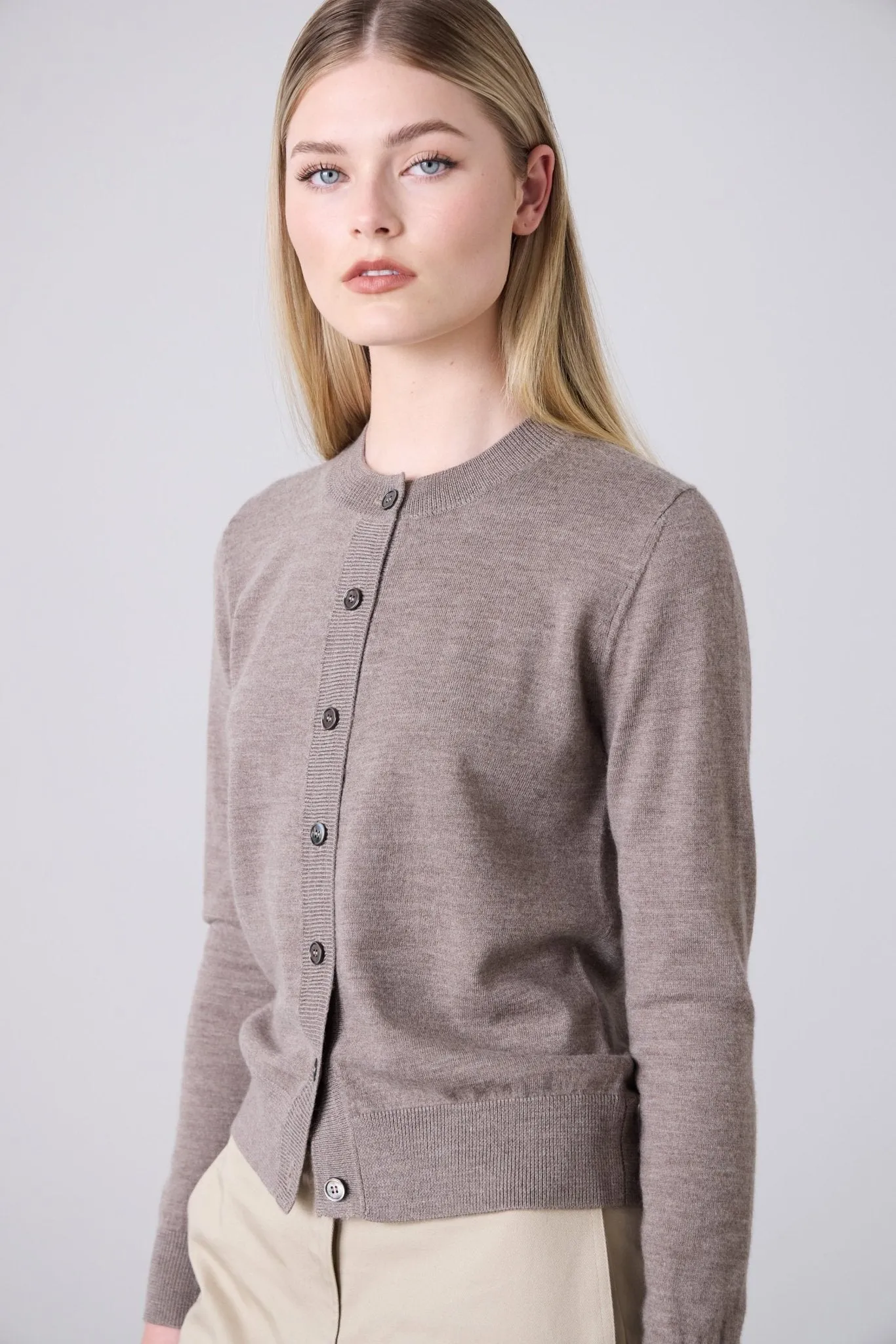 Sylvia Merino Cardigan - Pepper