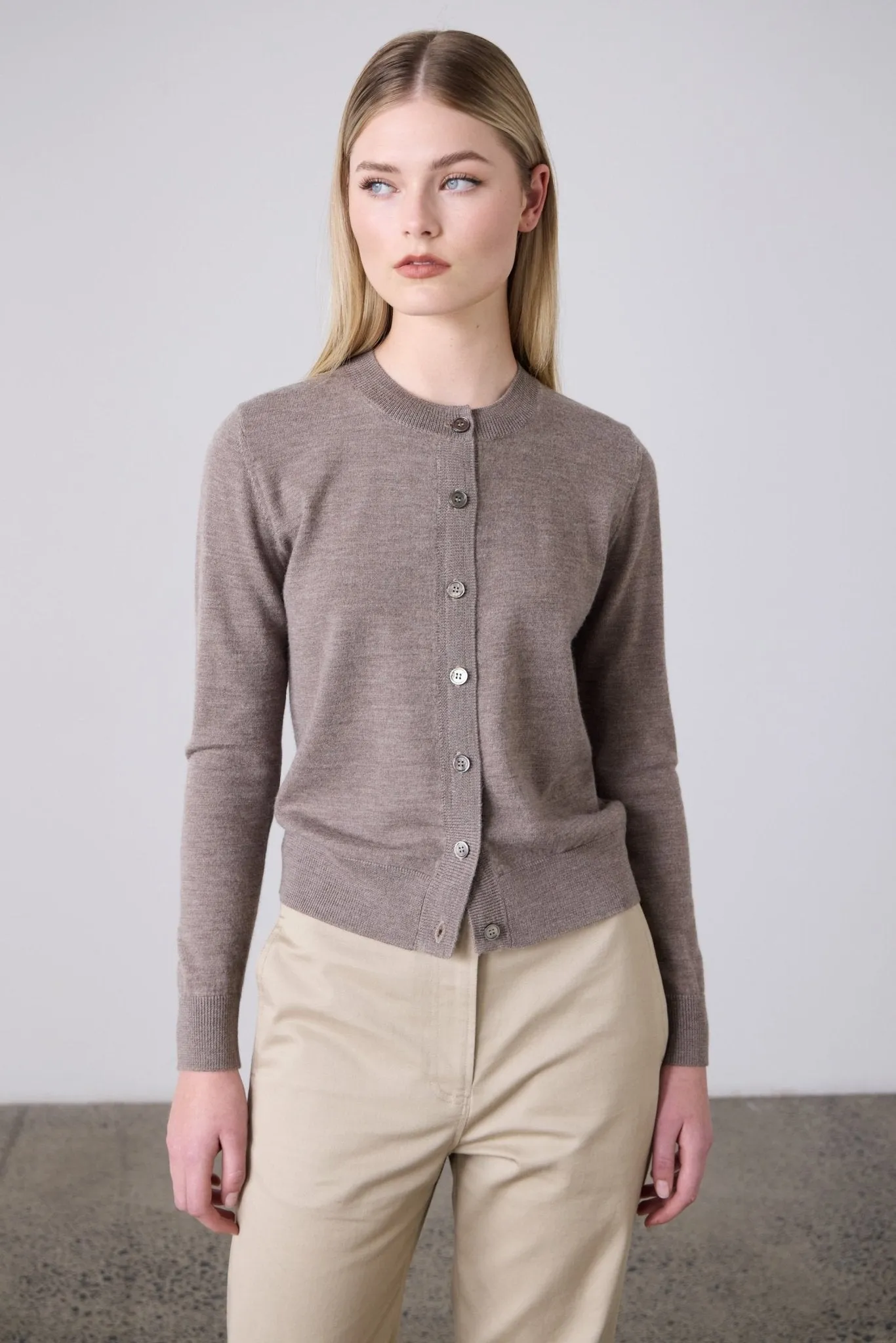 Sylvia Merino Cardigan - Pepper