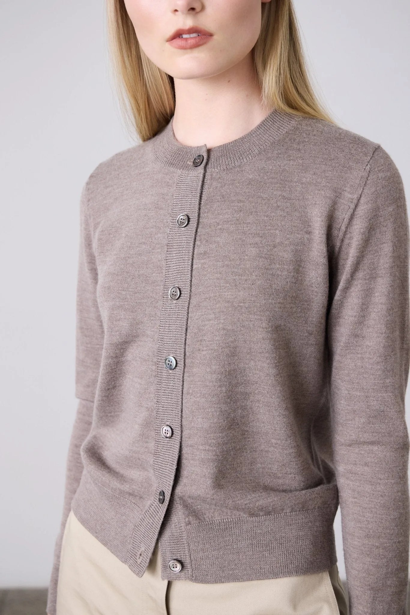 Sylvia Merino Cardigan - Pepper