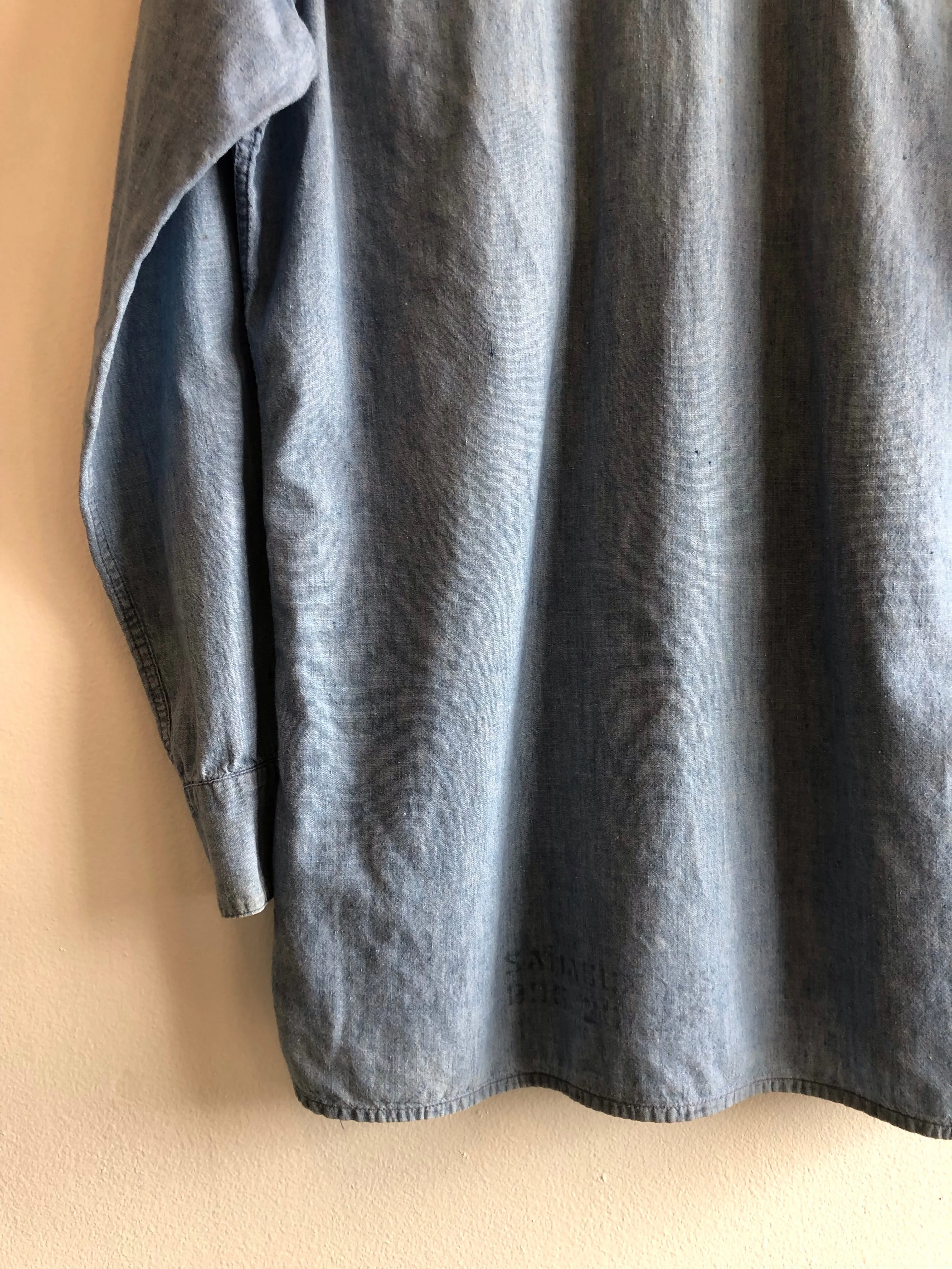Vintage 1940s WWII Era Selvedge Chambray Button Up Shirt
