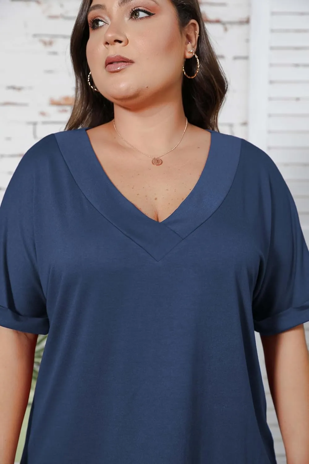 Women's Plus Size Casual V Neck T-Shirt Loose Fit Short Sleeve Blouse Curvy Tunic Top Fashion Clothing