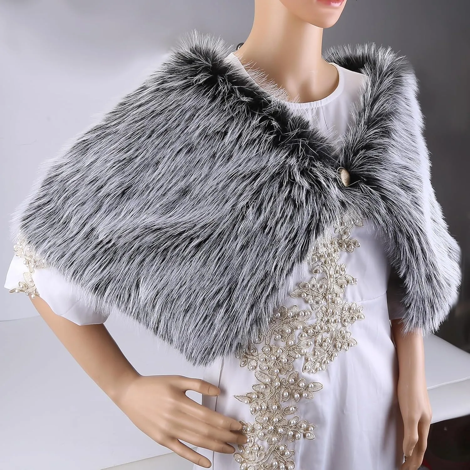 Zcargel Women's Viking Cloak Faux Fur Shoulder Collar For Viking Queen Costume Halloween Cloak Winter Warm Shoulder Wrap